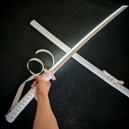 Luminous Phantom Katana – 8-Color LED Mist Blade